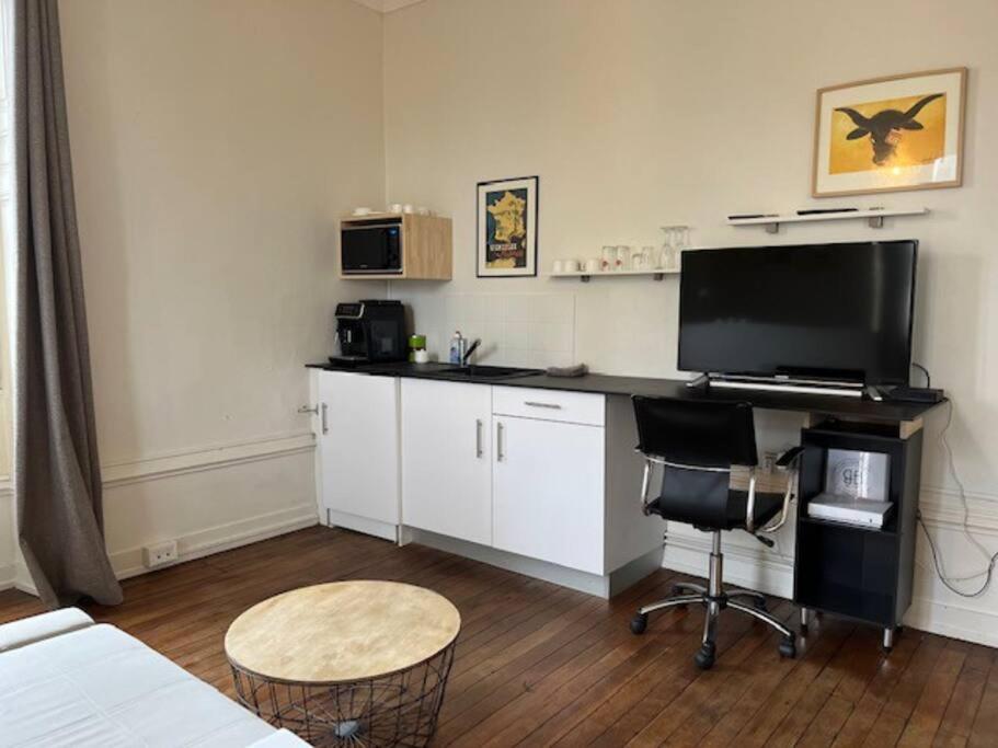 #Le Maitre Du Navire - Grand Studio - Hyper Centre Apartment Brive-la-Gaillarde Luaran gambar